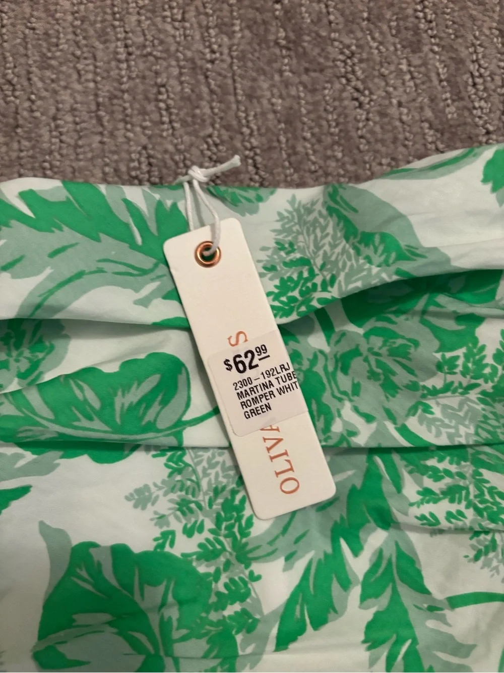 Oliviaceous green tropical romper - Picture 2 of 3